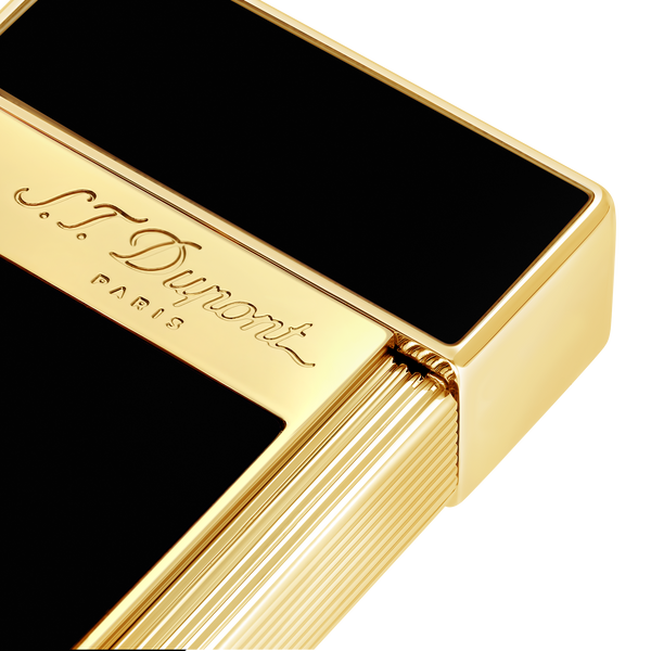 Lacquered lighter