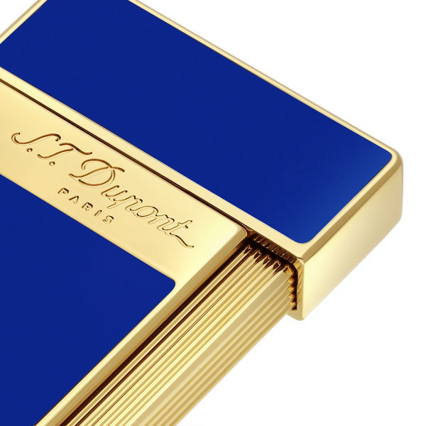 Lacquered lighter