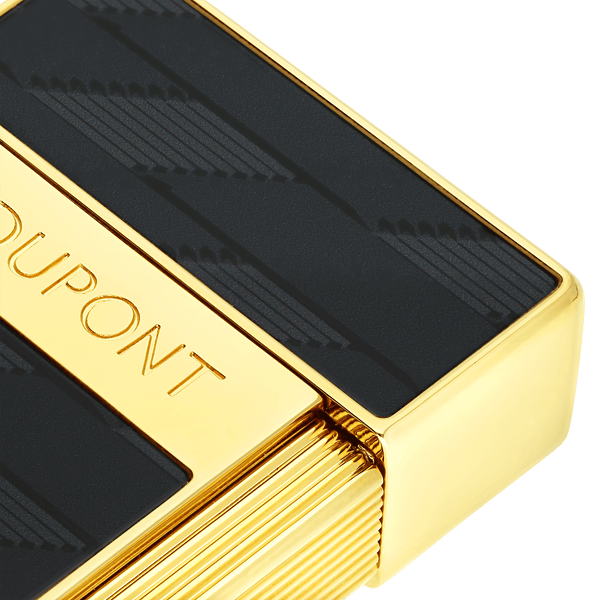 Lacquered lighter