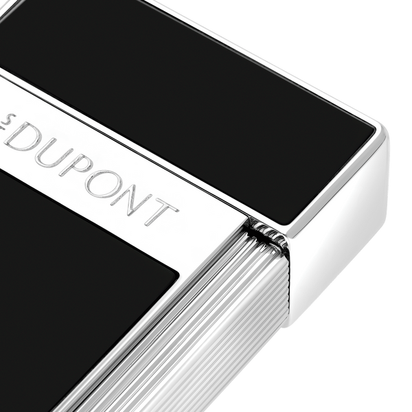 Lacquered lighter