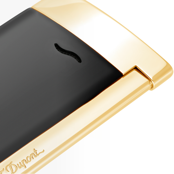 Lacquered lighter