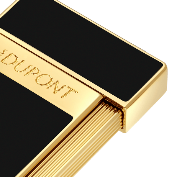 Lacquered lighter