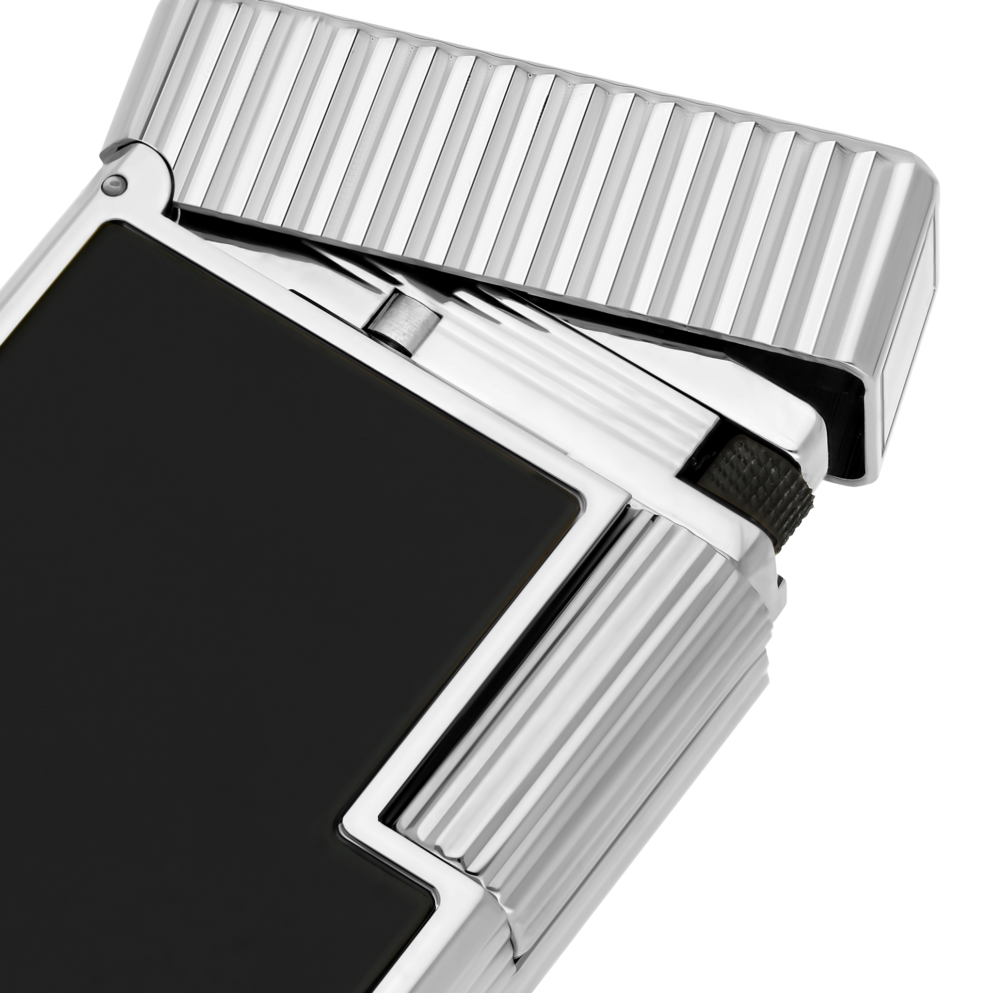 Lacquered lighter