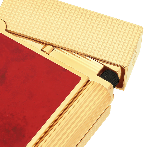 Lacquered lighter