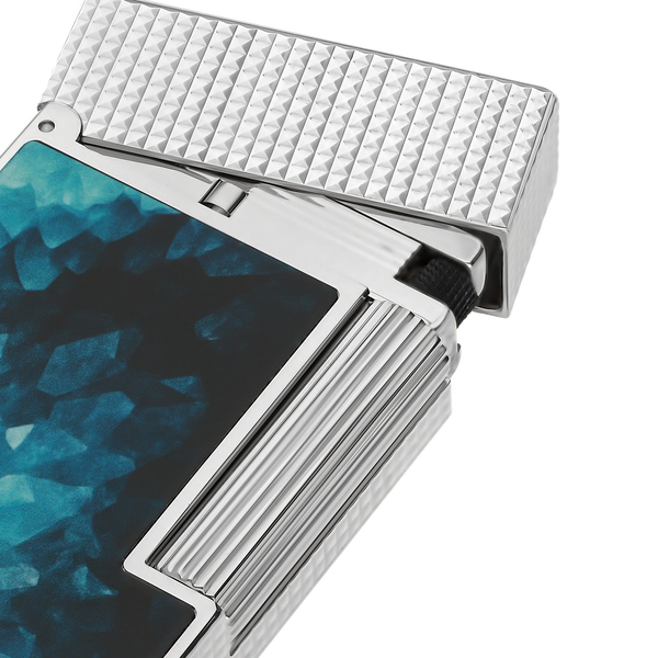 Lacquered lighter