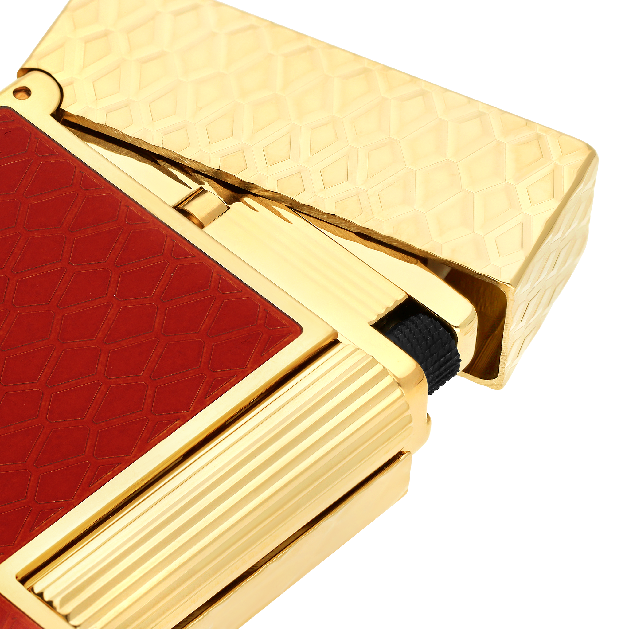 Guilloche under lacquer lighter