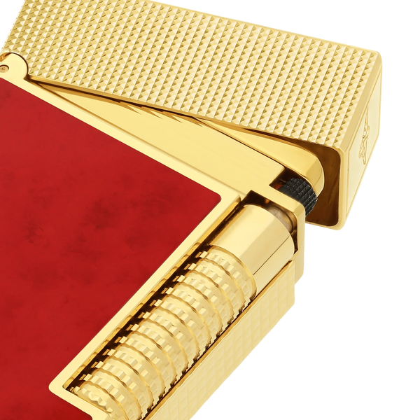 Lacquered lighter