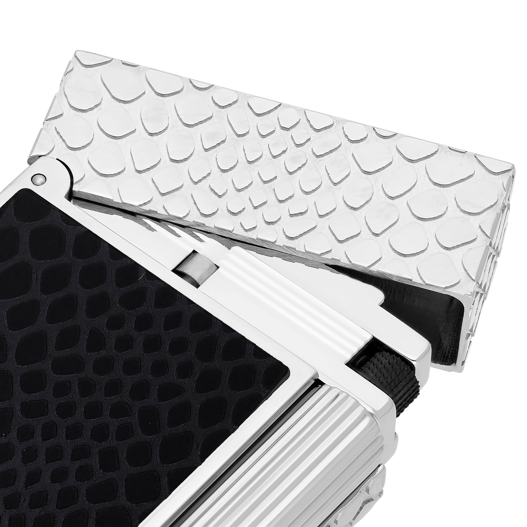 Guilloche under lacquer lighter